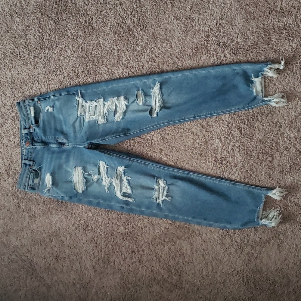 AE Highest Rise Mom Jeans Sz 4 - Picture 2 of 7